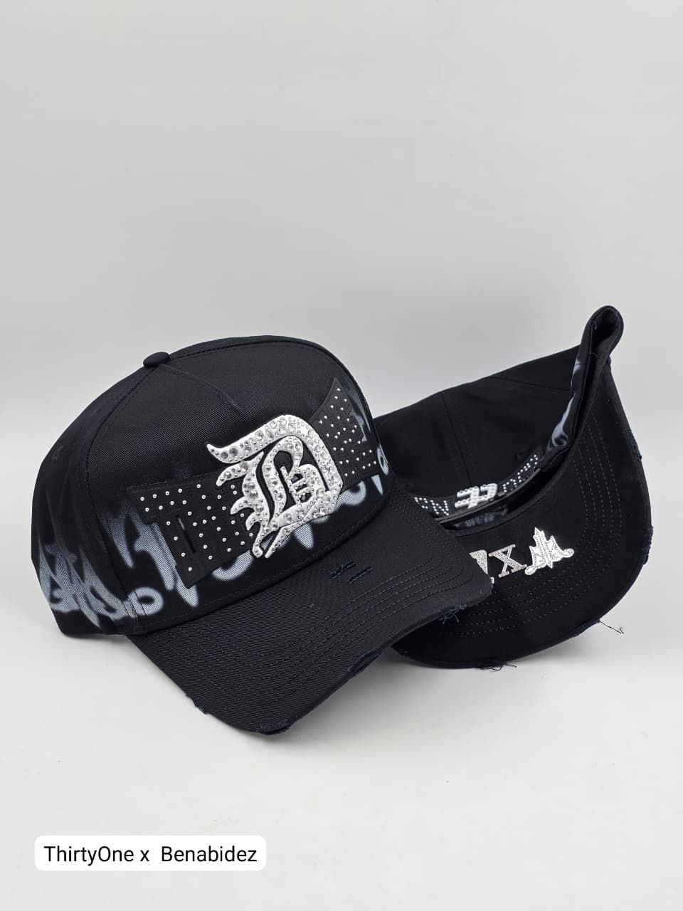 THIRTY ONE x BENAVIDEZ