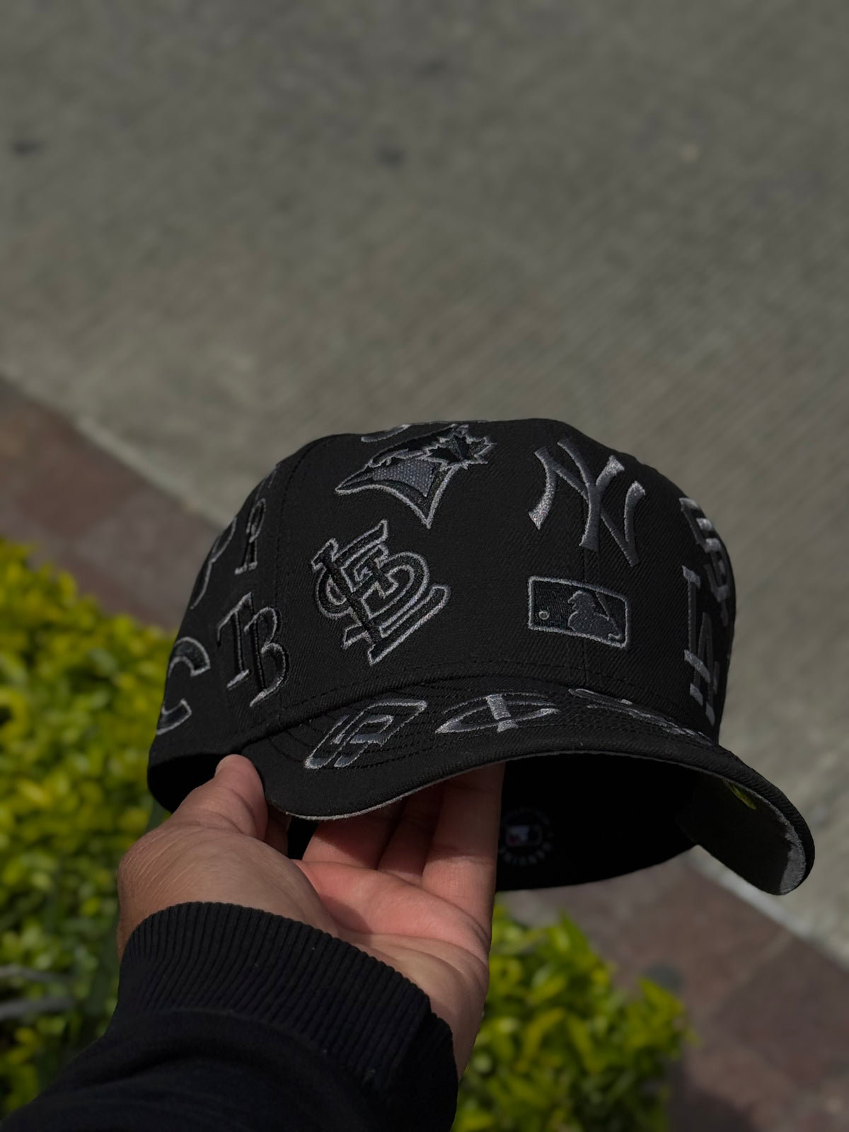 NEW ERA ALL OVER BLACK