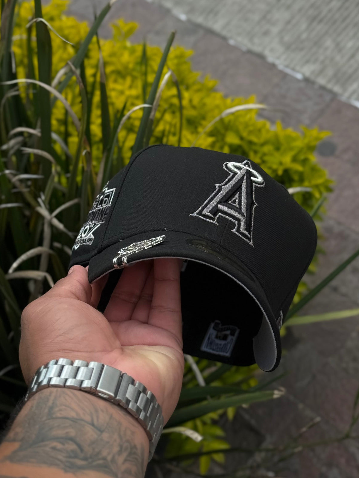 NEW ERA EXCLUSIVA